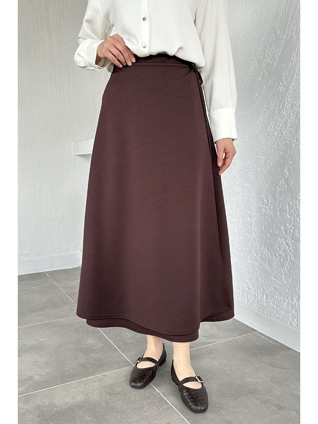 Kahverengi Yandan Bağlamalı Tesettür Etek-1