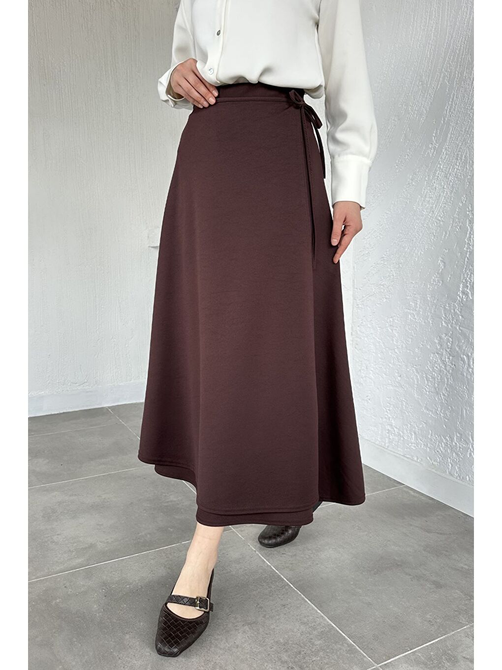 Kahverengi Yandan Bağlamalı Tesettür Etek-2