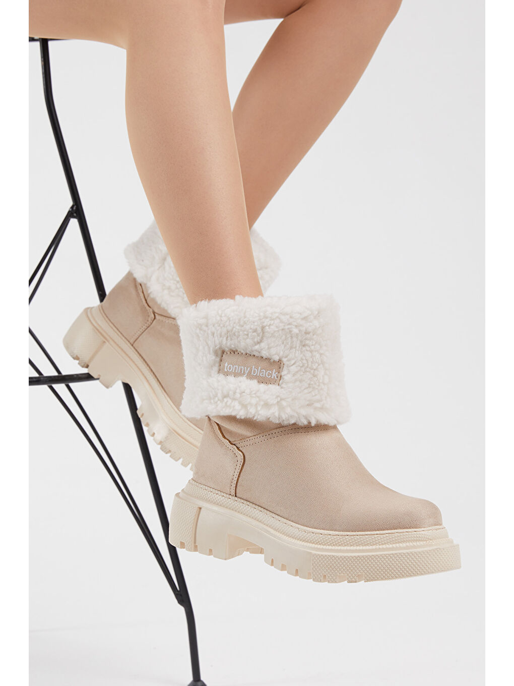 Ekru Kadın Krem Süet Yünlü Rahat Kalıp Bot-2