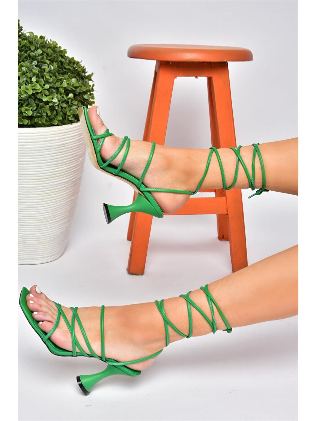 M369543409 Çimen Yeşili Bilekten Bağlamalı Topuklu Kadın Ayakkabı-2