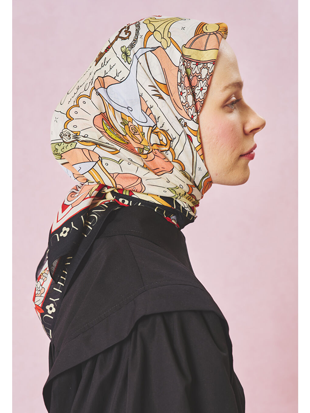 Siyah Black Swan A Cındırella's Dream Desen Floş Viskon Eşarp-4