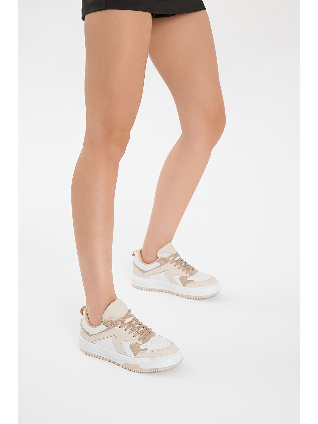 Kadın Bej Termo Taban Bağcıklı Spor Ayakkabı-3