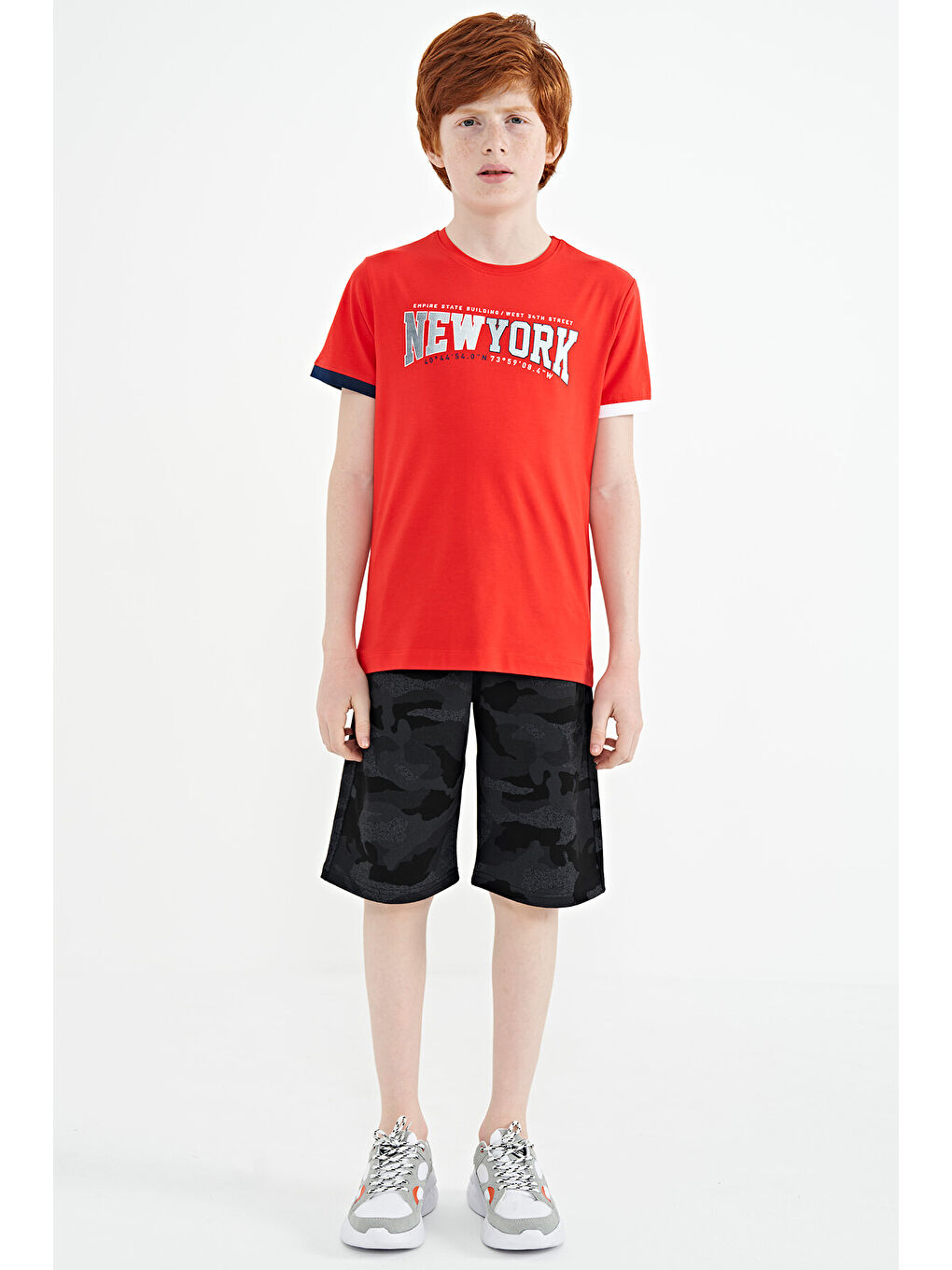 Kırmızı Fiesta Yazı Baskılı Standart Kalıp O Yaka Erkek  Çocuk Tişört - 11105-1