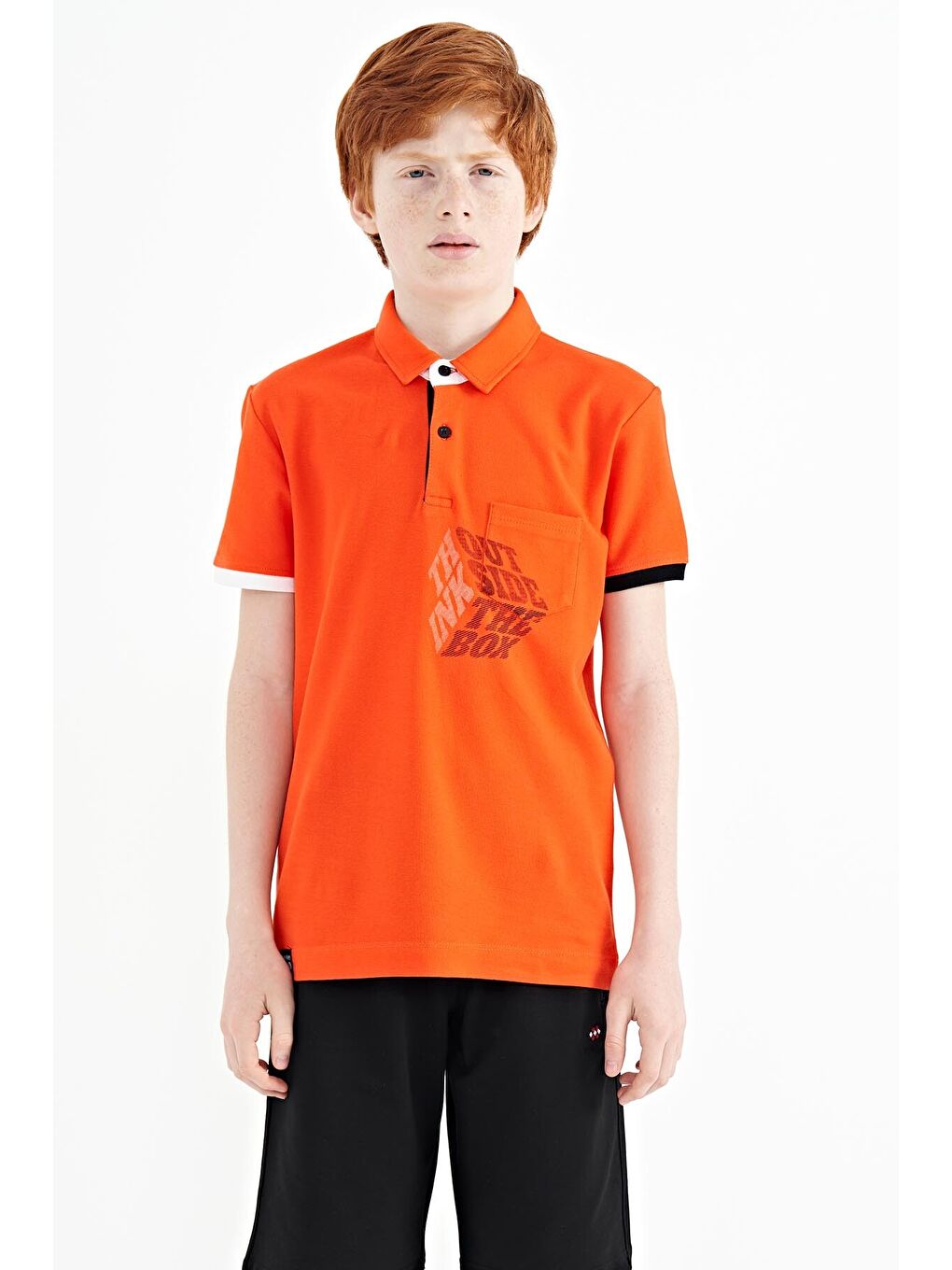 Turuncu Portakal Ön Cep Detaylı Baskılı Standart Kalıp Polo Yaka Erkek Çocuk Tişört - 11102-1