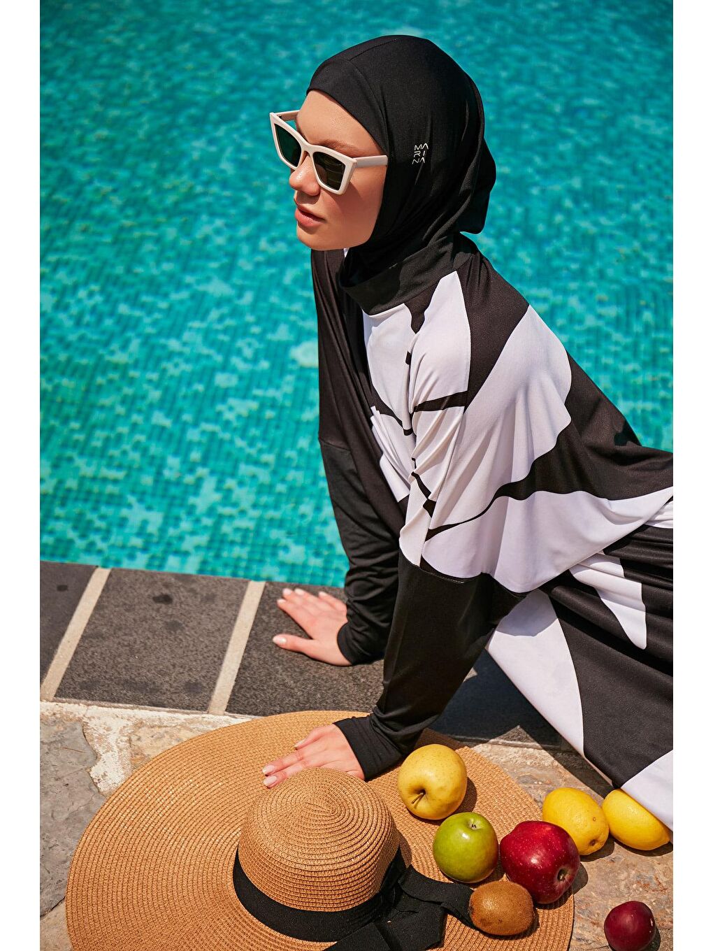 Siyah Tam Kapalı Tesettür Mayo M2309