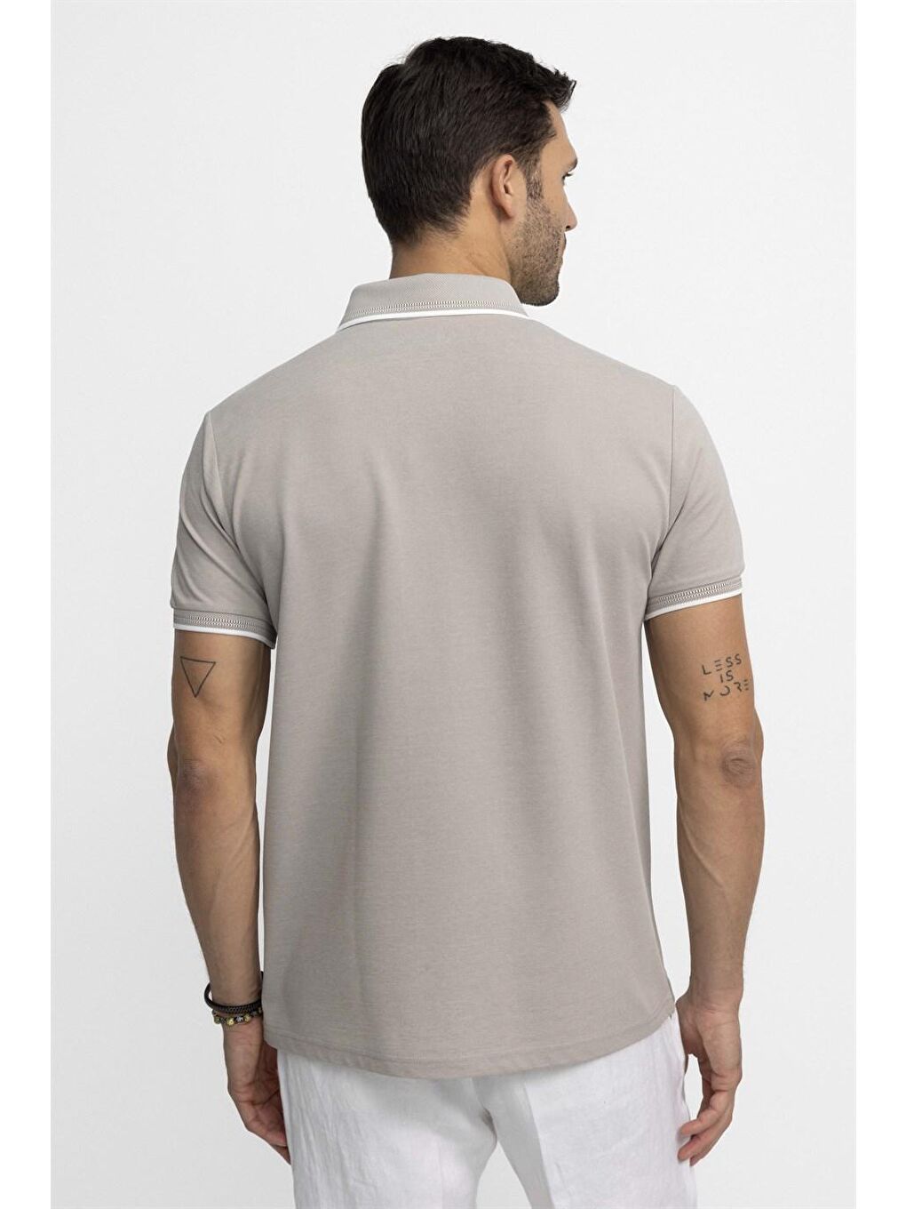 Bej Erkek Polo Yaka Klasik Fit Gizli Düğme Pamuklu Tişört-3