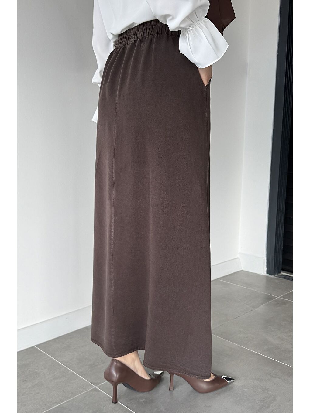 Kahverengi Bel Lastikli Kumaş Tesettür Etek-6