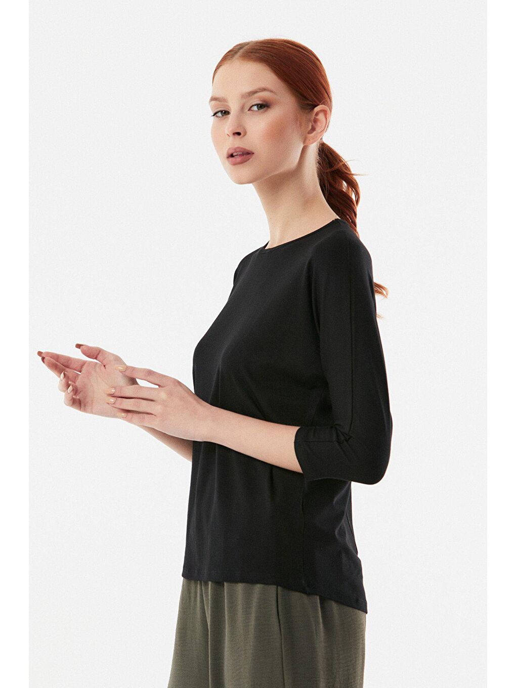 Siyah Bisiklet Yaka Yarasa Kol Bluz-2