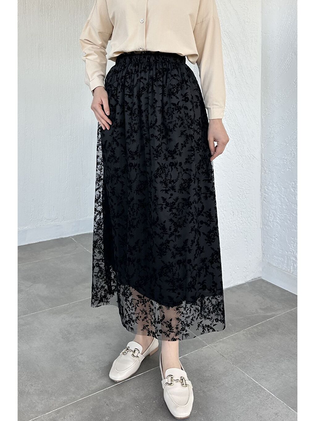 Siyah Flok Baskılı Astarlı Tesettür Etek (38-40-42-44 Uyumldur)-3