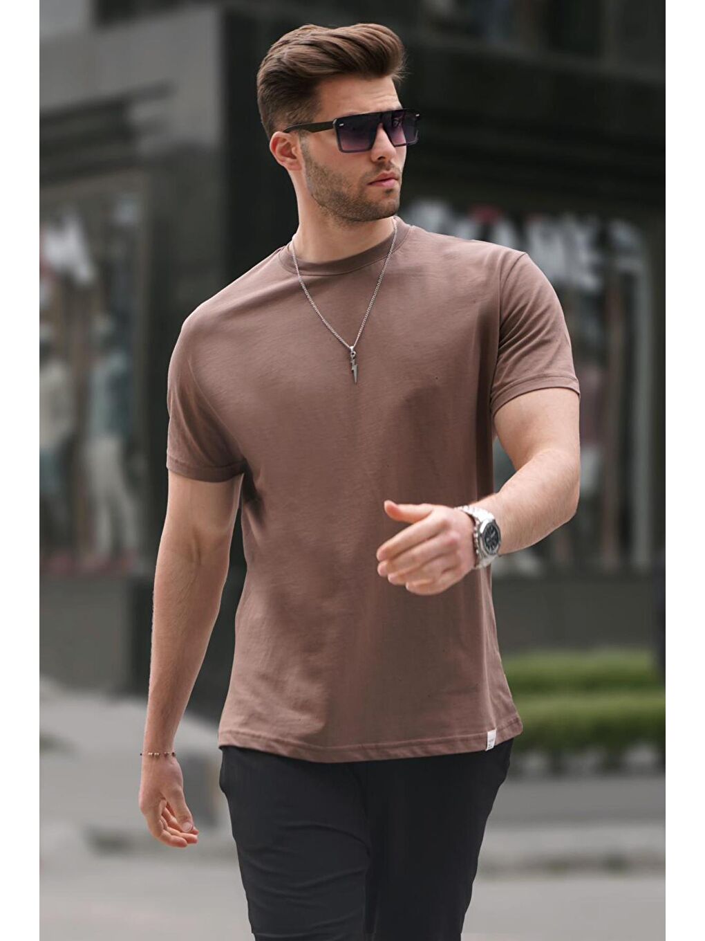 Madmext Kahverengi Regular Fit Basic Erkek Tişört 6131