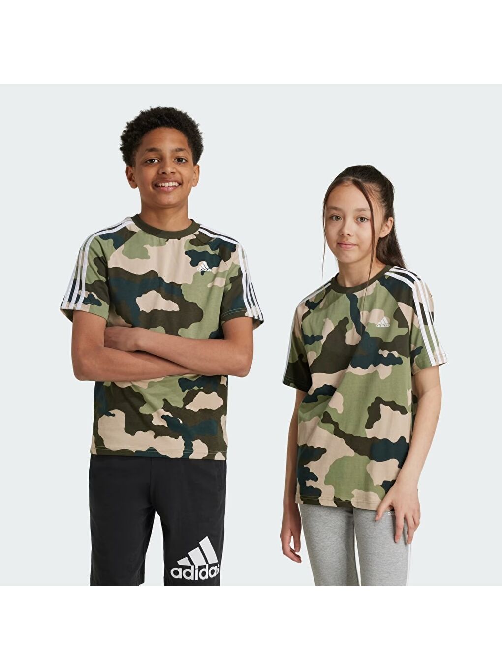 Adidas Karışık Big Logo Camo Çocuk Yuvarlak Yaka Tişört