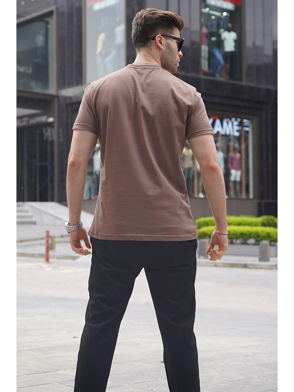 Madmext Kahverengi Regular Fit Basic Erkek Tişört 6131 - 1
