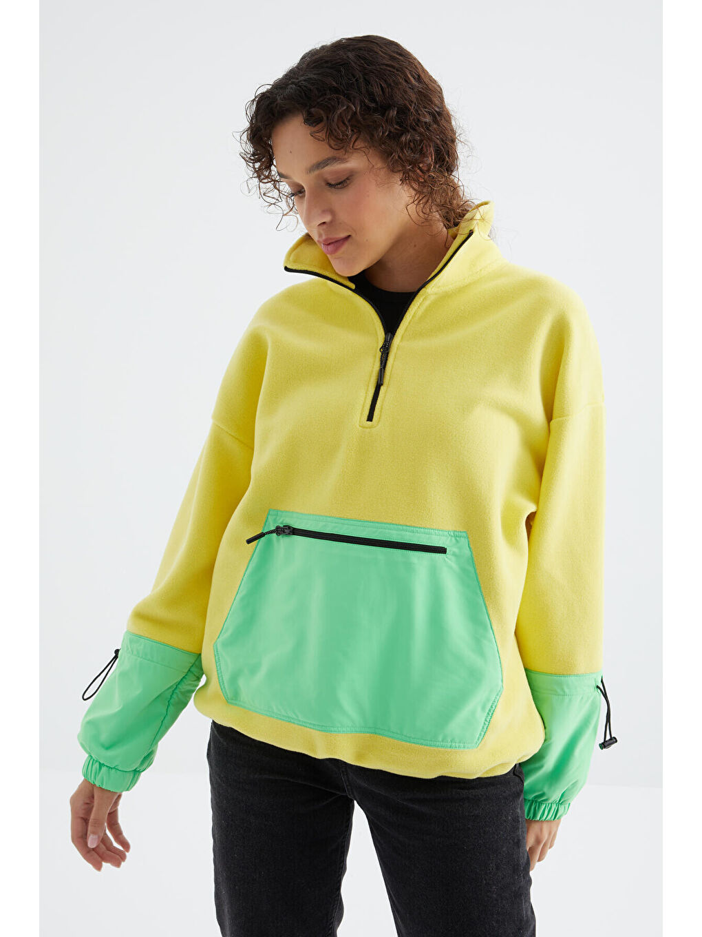 Sarı Limon Etek Ucu Büzgülü Yarım Fermuarlı Oversize Kadın Polar Sweatshirt - 97238-4