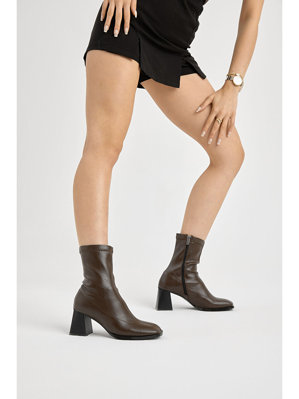 Kahverengi Kadın Kahve TPU Taban Suni Deri Oval Burunlu Fermuarlı Topuklu Bot-4