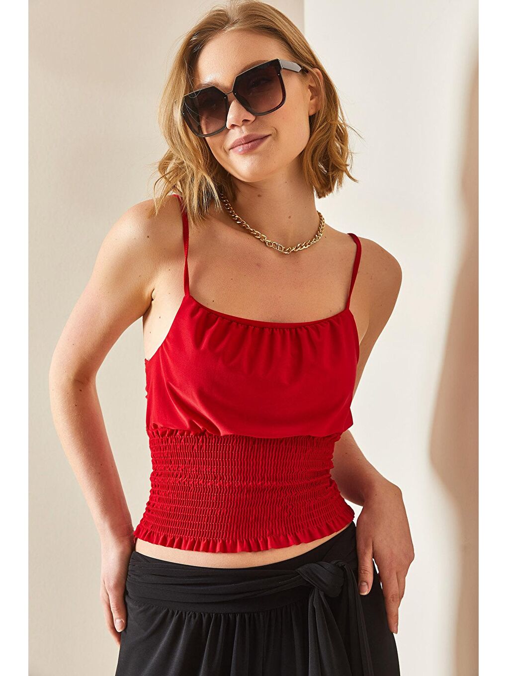 Kırmızı İnce Askılı U Yaka Bluz 3YXK2-47085-04-3