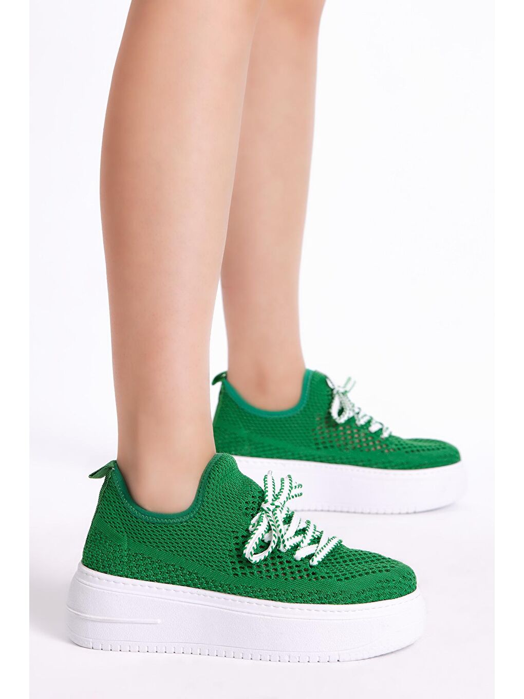 Kadın Yeşil Rahat Kalıp Yüksek Taban Bağcıklı Triko Sneaker-1