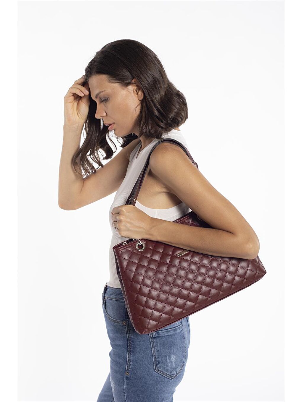 Büyük Kapitone Zincirli Çanta Bordo-2