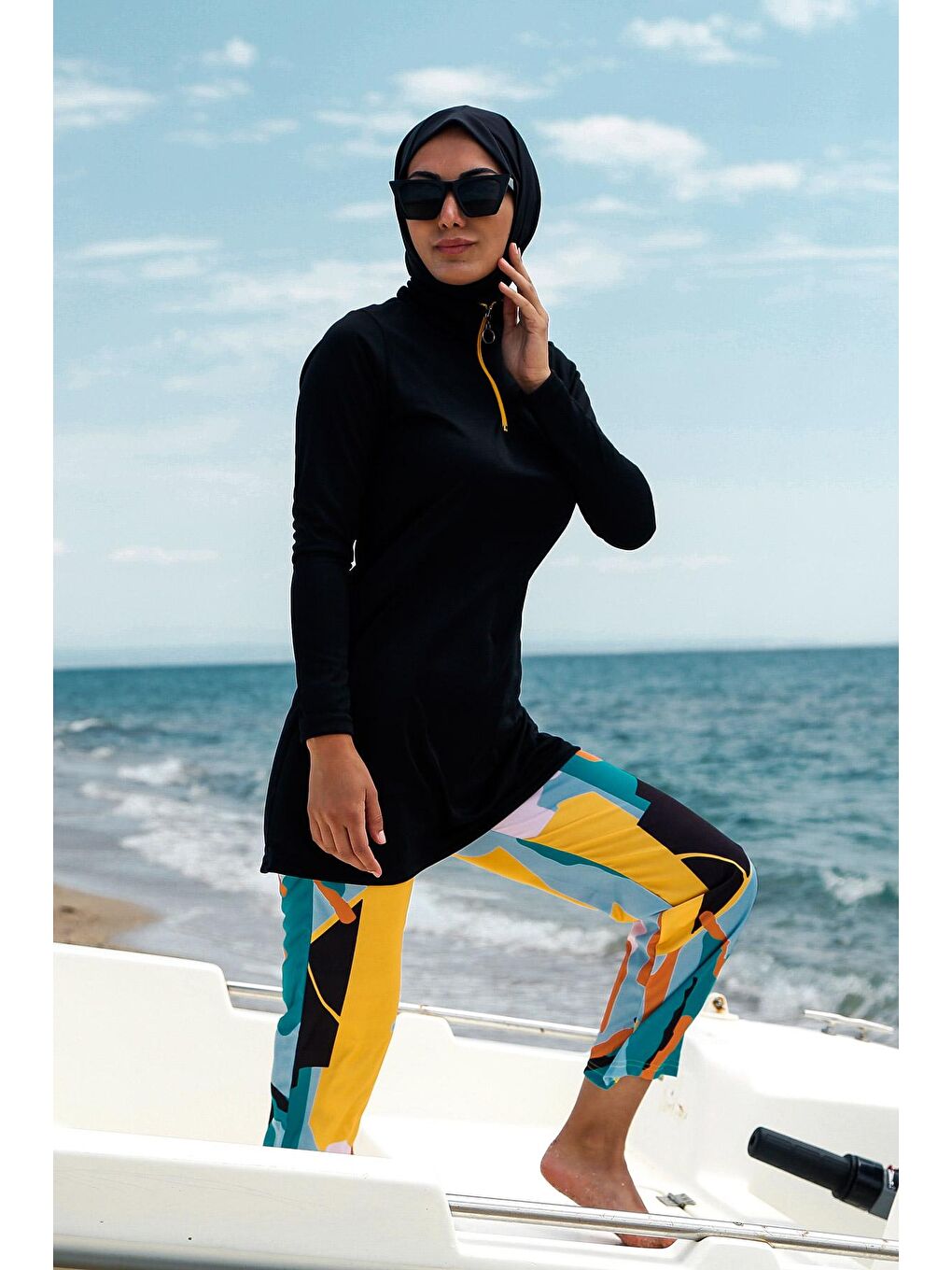 Siyah Tam Kapalı Tesettür Mayo R1102-4