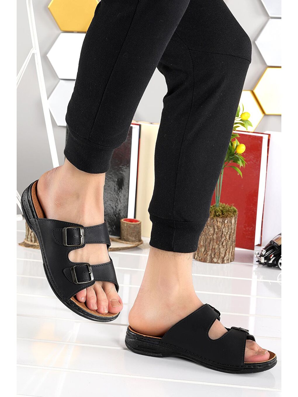 Siyah Günlük Kemerli Erkek Terlik Ary 12-004-2