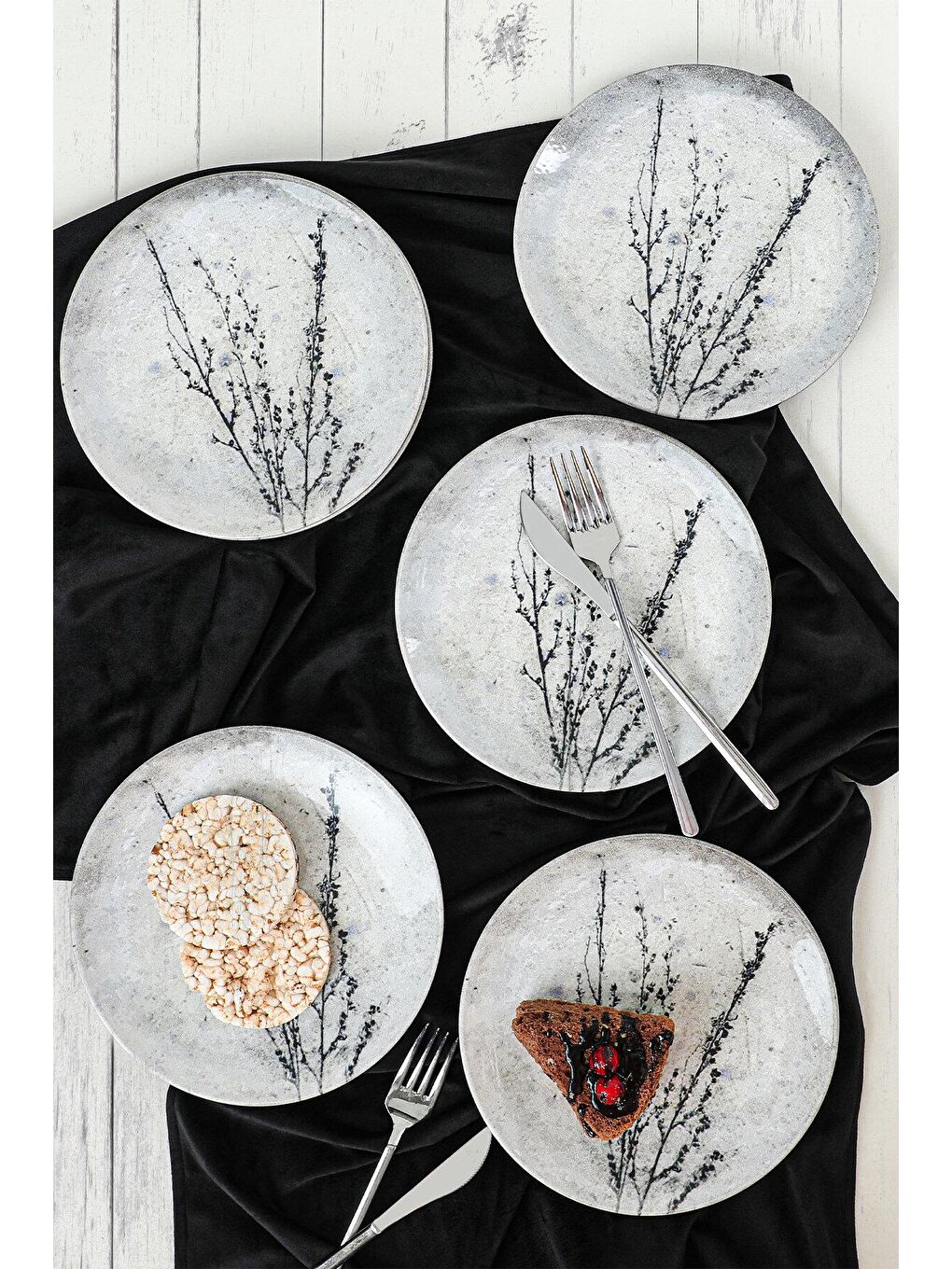 Keramika Karışık Black Little Flower Pasta Tabağı 20 Cm 6 Adet - 1