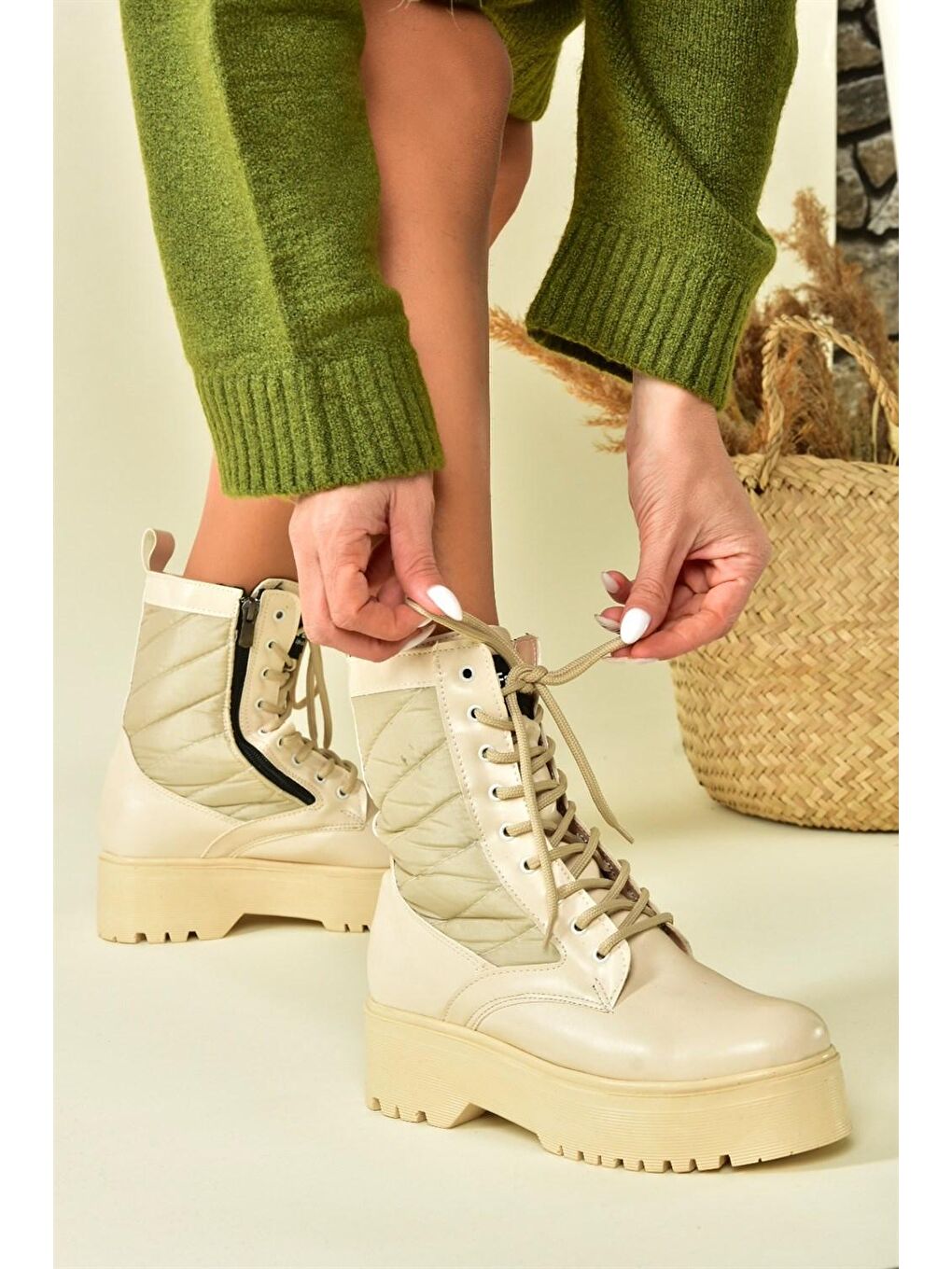 Bej N2390025 Ten Kadın Bot-1