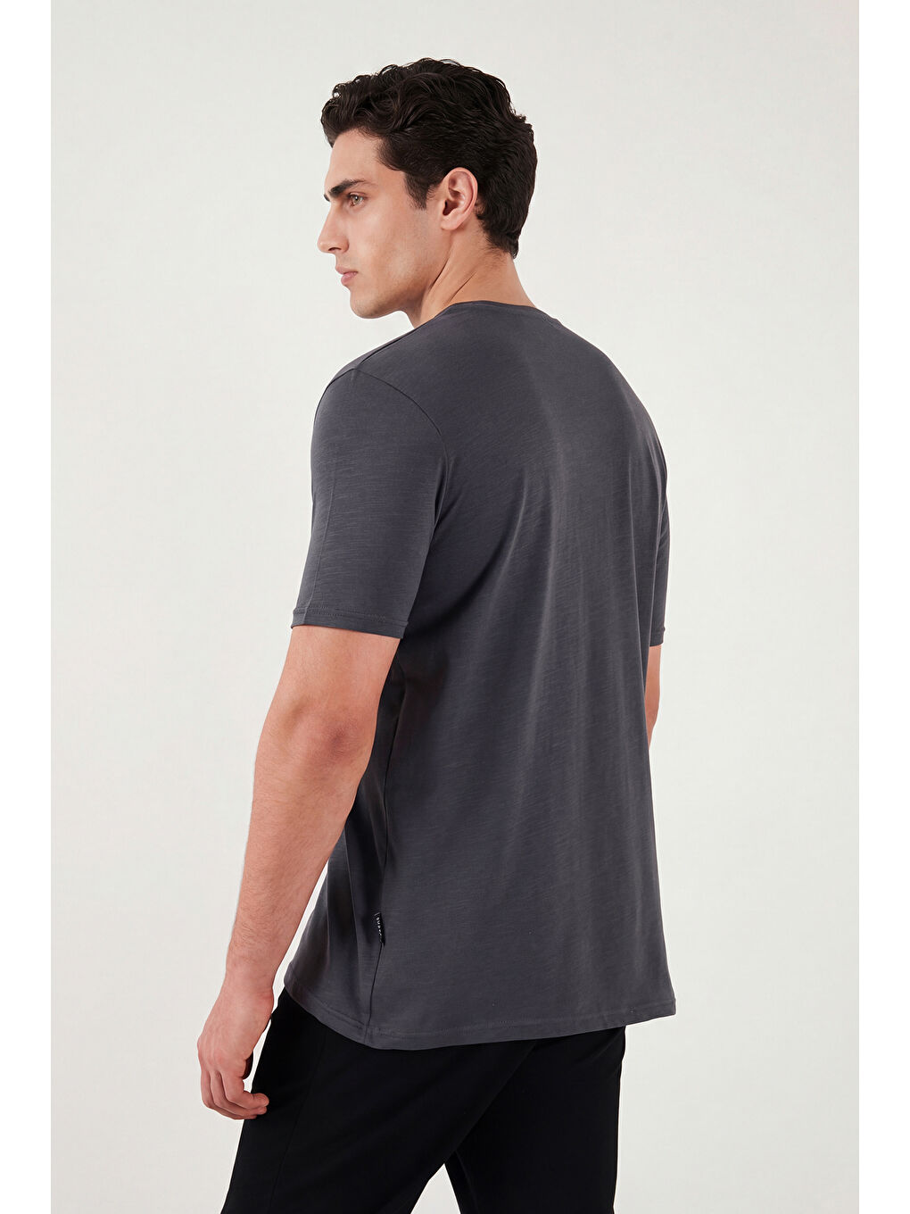 Antrasit Bisiklet Yaka %100 Pamuk Slim Fit Basic Tişört 59020001-6