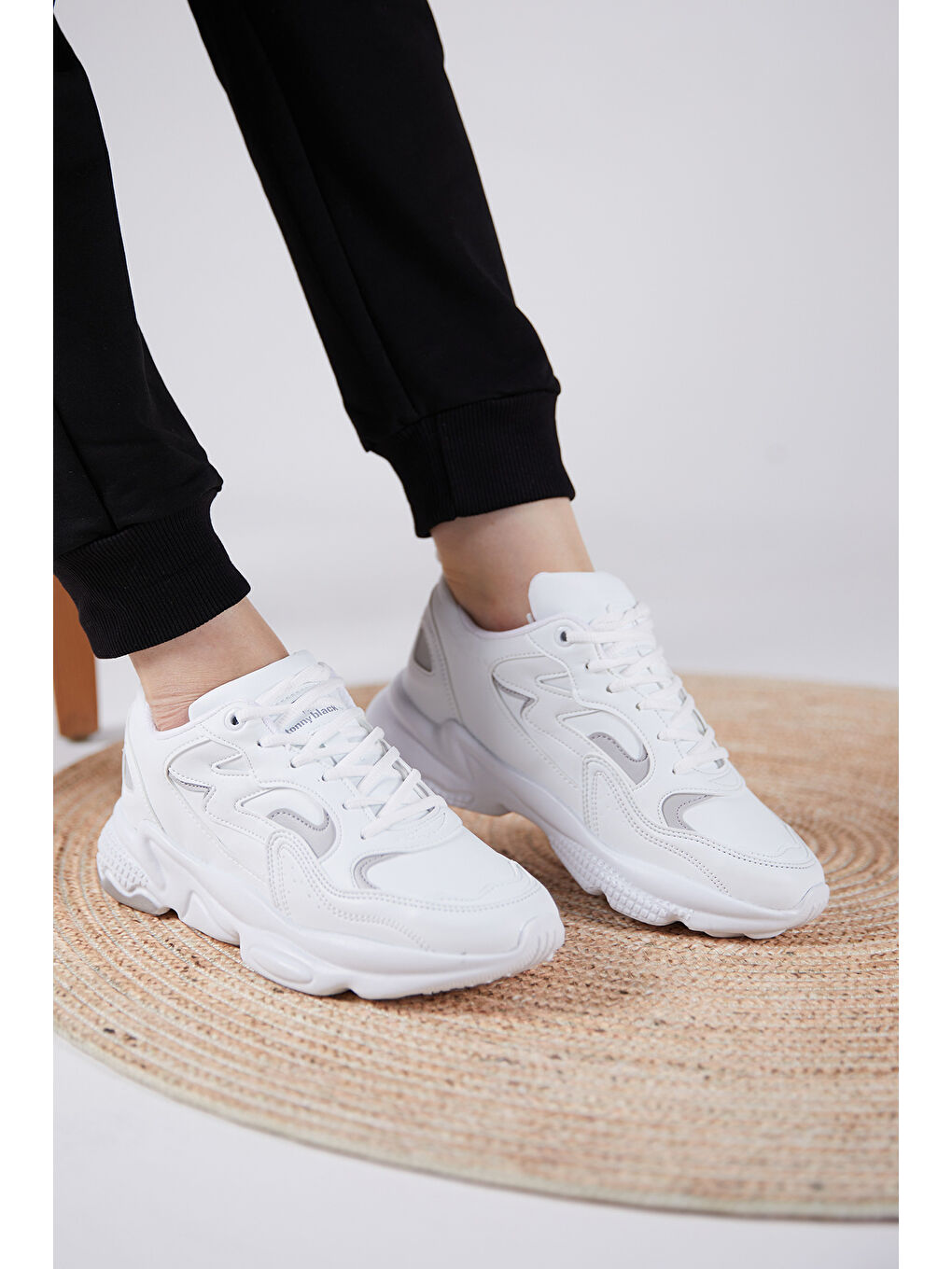 Unisex Beyaz Rahat Kalıp Yüksek Taban Bağcıklı Spor Ayakkabı-3