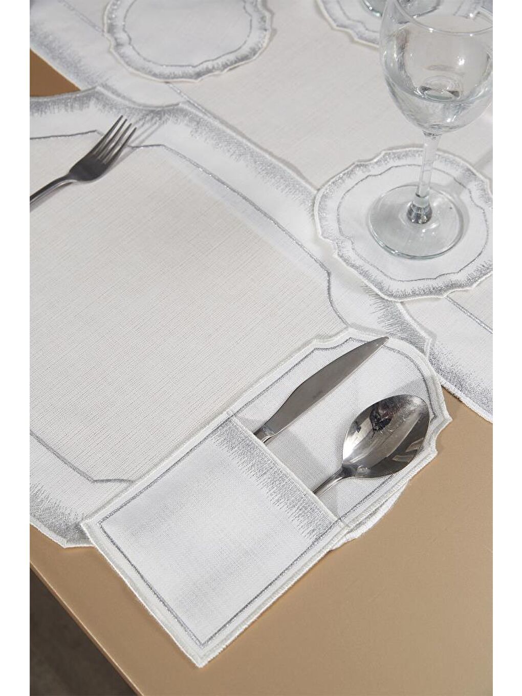 Gri Aslı Keten Nakışlı Amerikan Servis Takımı 19 Parça Silver-3