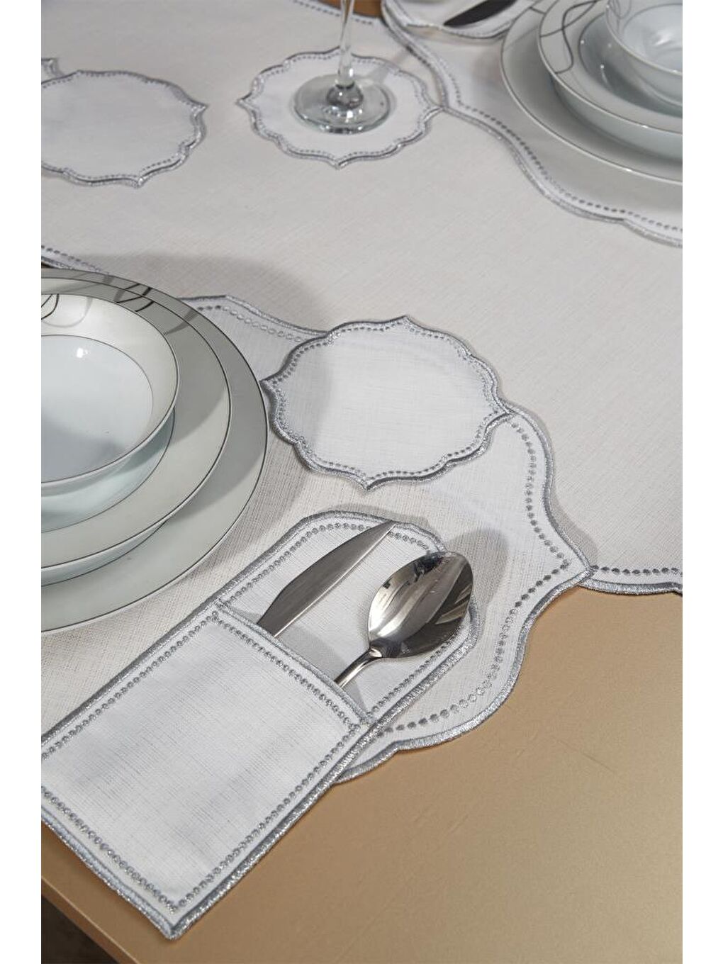 Gri Damla Keten Nakışlı Amerikan Servis Takımı 19 Parça Silver-3