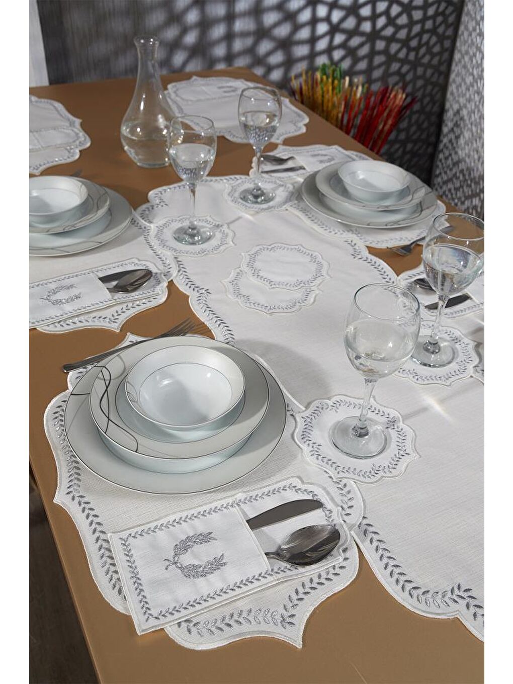 Gri Nişan Keten Nakışlı Amerikan Servis Takımı 19 Parça Silver-5