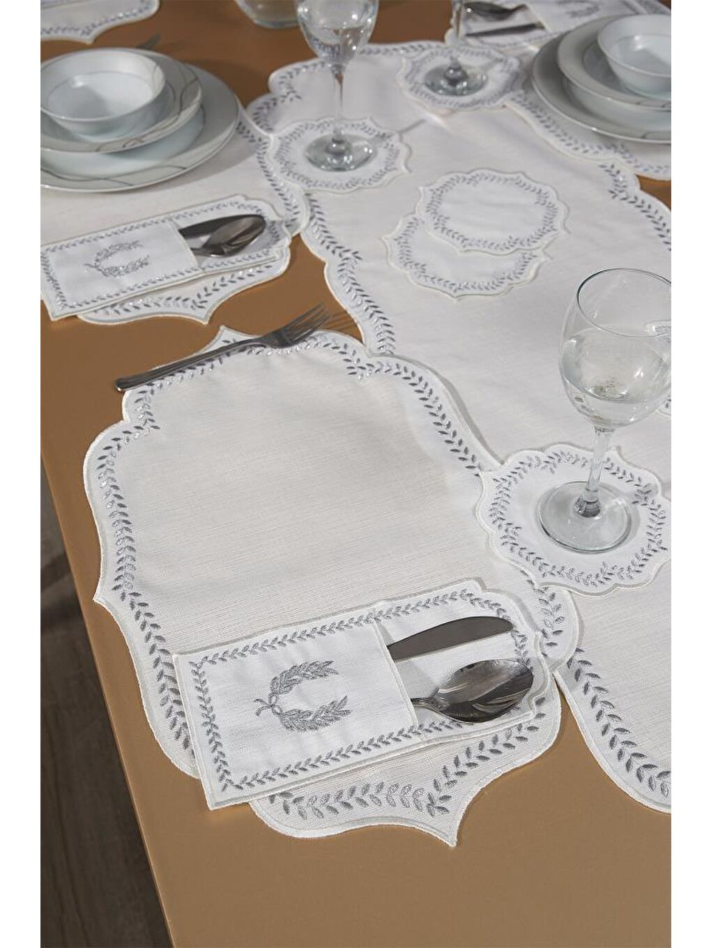 Gri Nişan Keten Nakışlı Amerikan Servis Takımı 19 Parça Silver-6