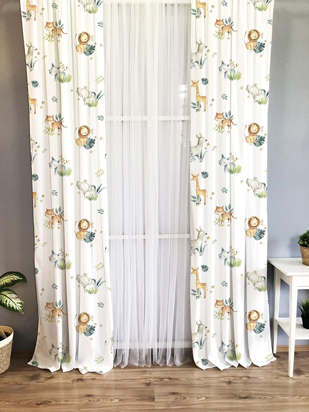 Karışık Hayvan Desenli Çocuk Ve Bebek Odası TEK KANAT Fon Perde