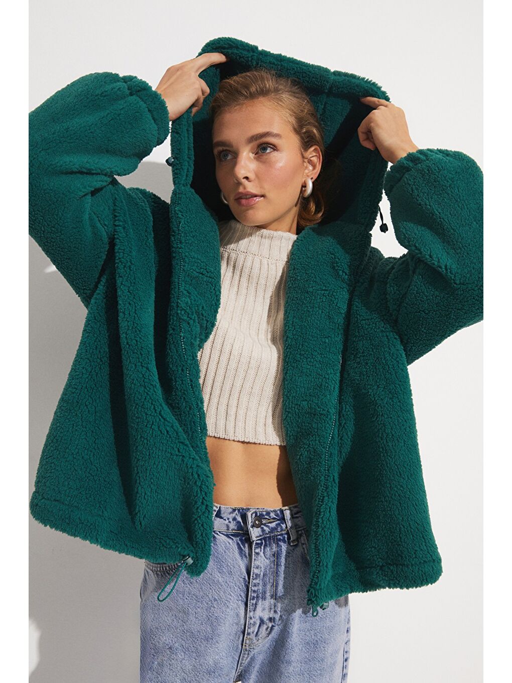 Yeşil Kapüşonlu Pelüş Mont-4