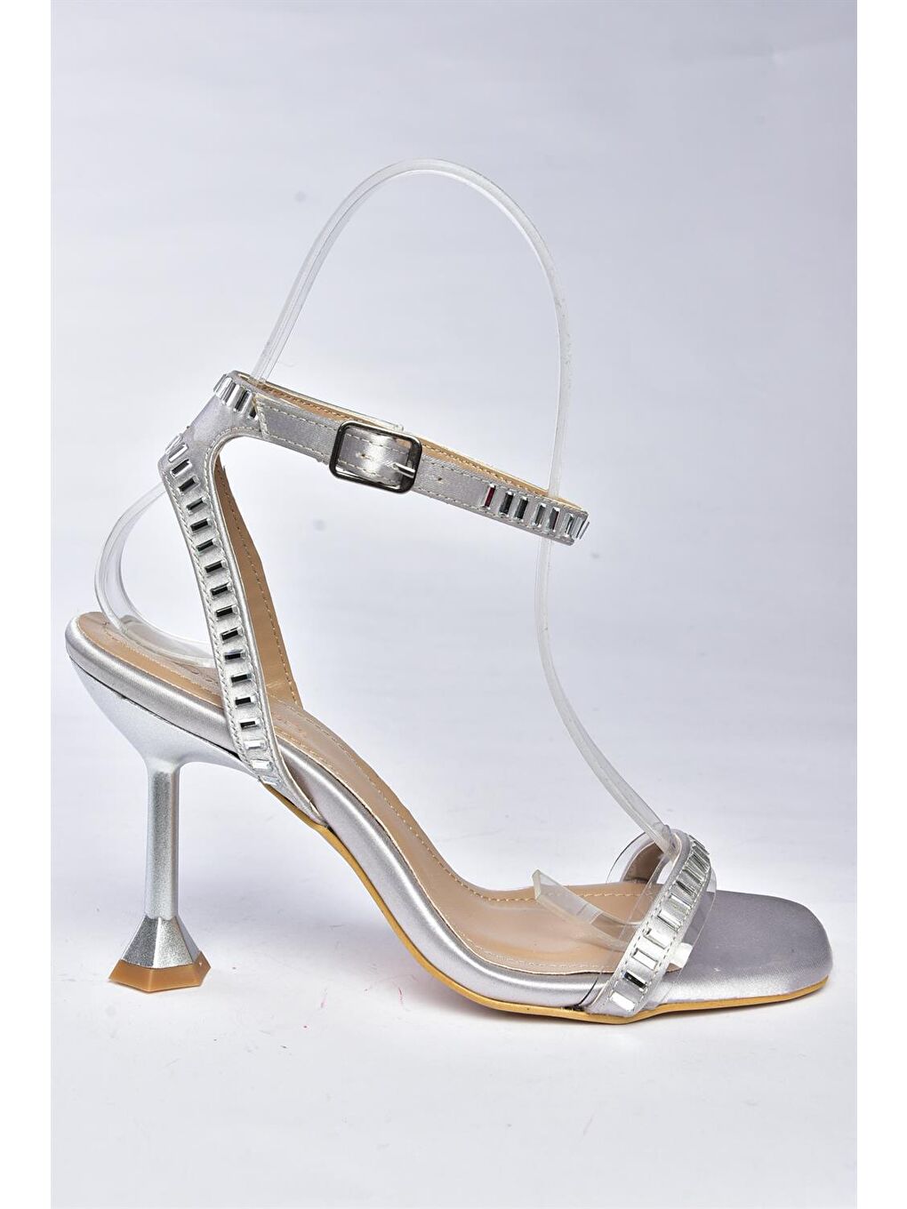 Gri P404930404 Gümüş Kumaş İnce Topuklu Kadın Ayakkabı-3