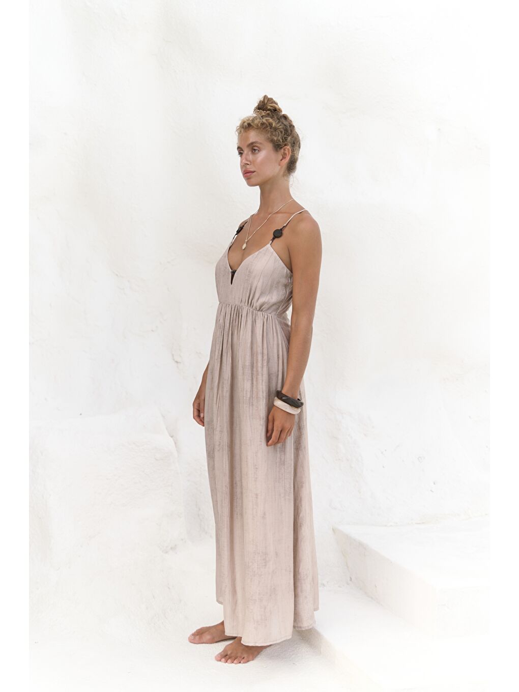 Bej Aden Boncuk Detay Vizon Elbise-3