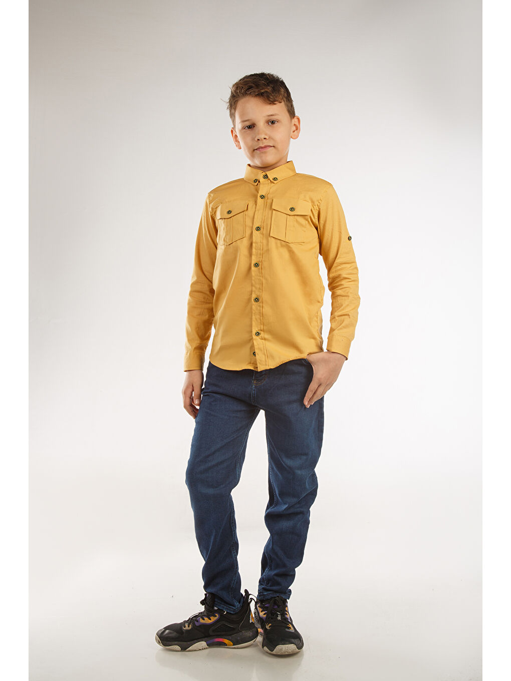 Kahverengi Uzun Katlama Kollu Erkek Çocuk Gömlek-3