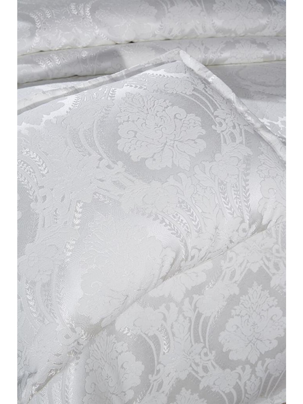 Ekru Ravon Şönil Çift Kişilik Yatak Örtüsü 230x250 cm Krem-4