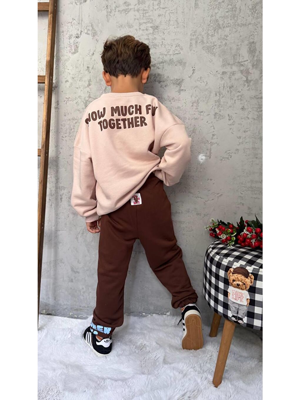 Karışık Unisex Çocuk Pamuklu Bej Geyik Aplikeli Sweatshirt & Kahverengi Eşofman Takım – Yılbaşı Özel-3