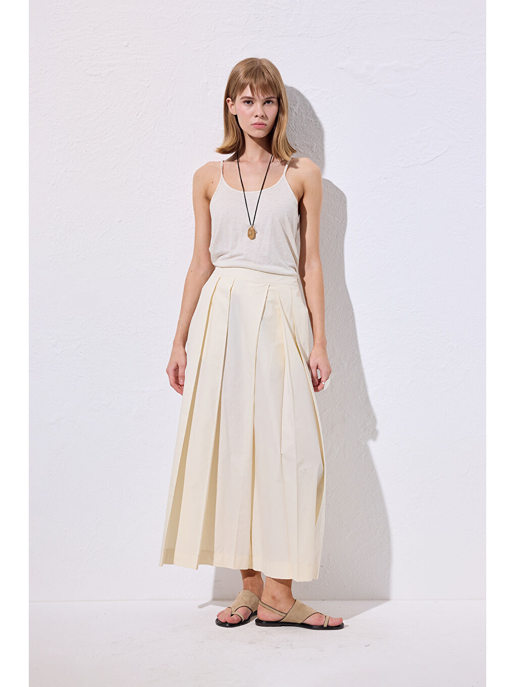 Bej Geniş Pileli Pantolon Vanilya-1