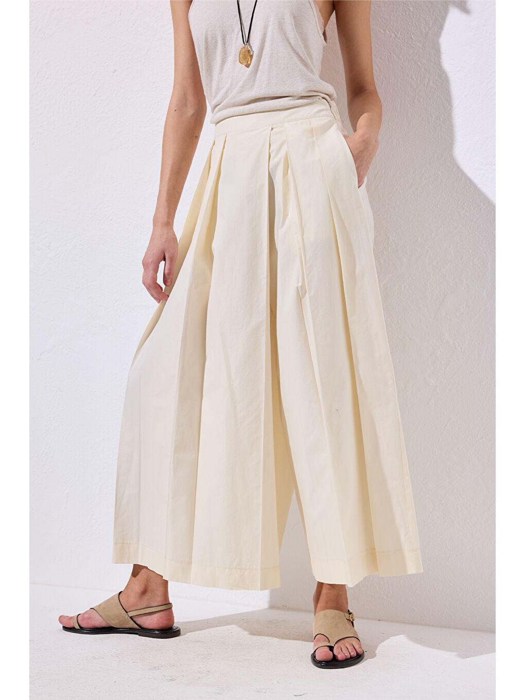 Bej Geniş Pileli Pantolon Vanilya-2