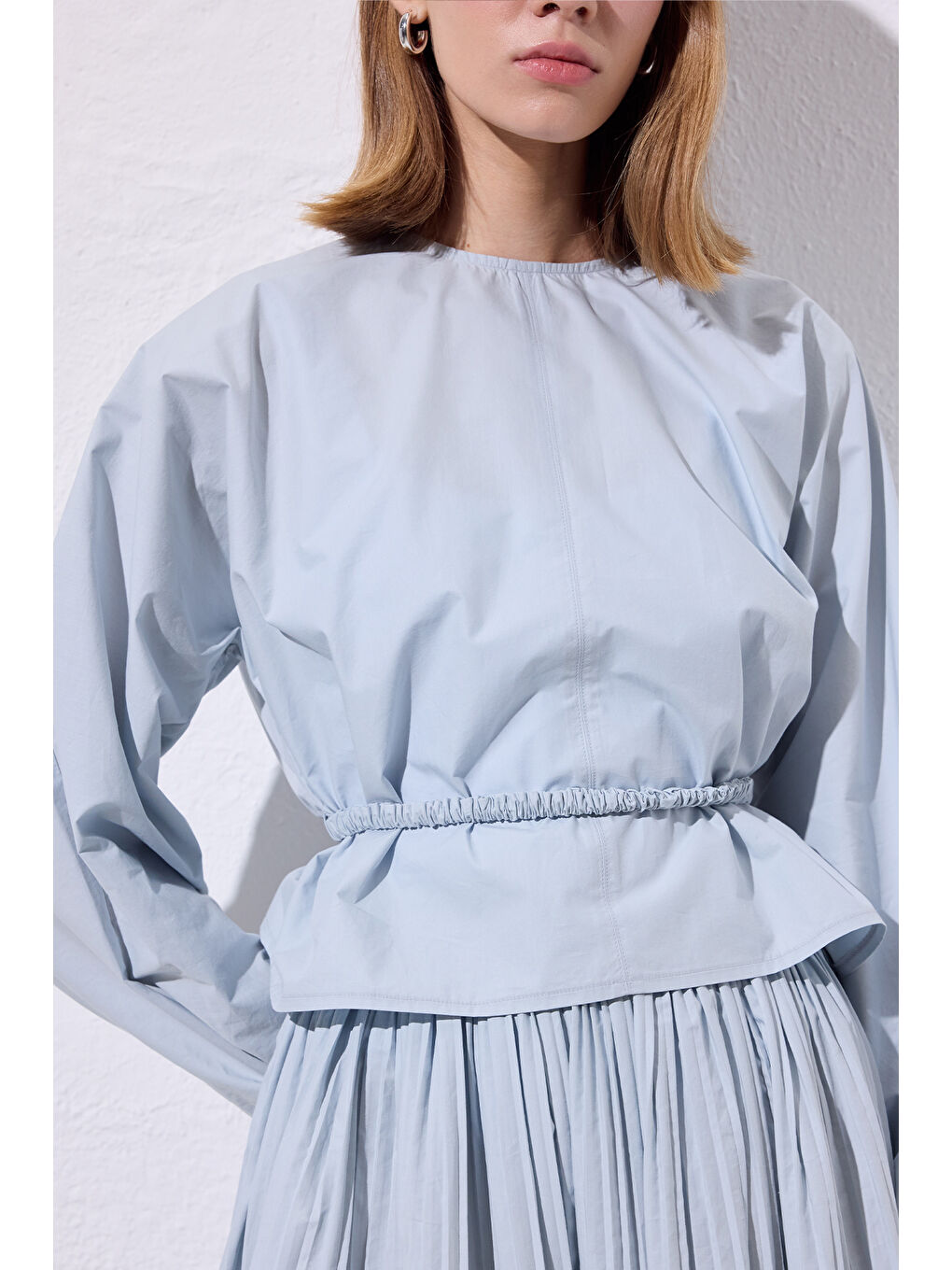 Bağlama Detaylı Kısa Bluz Mavi-4