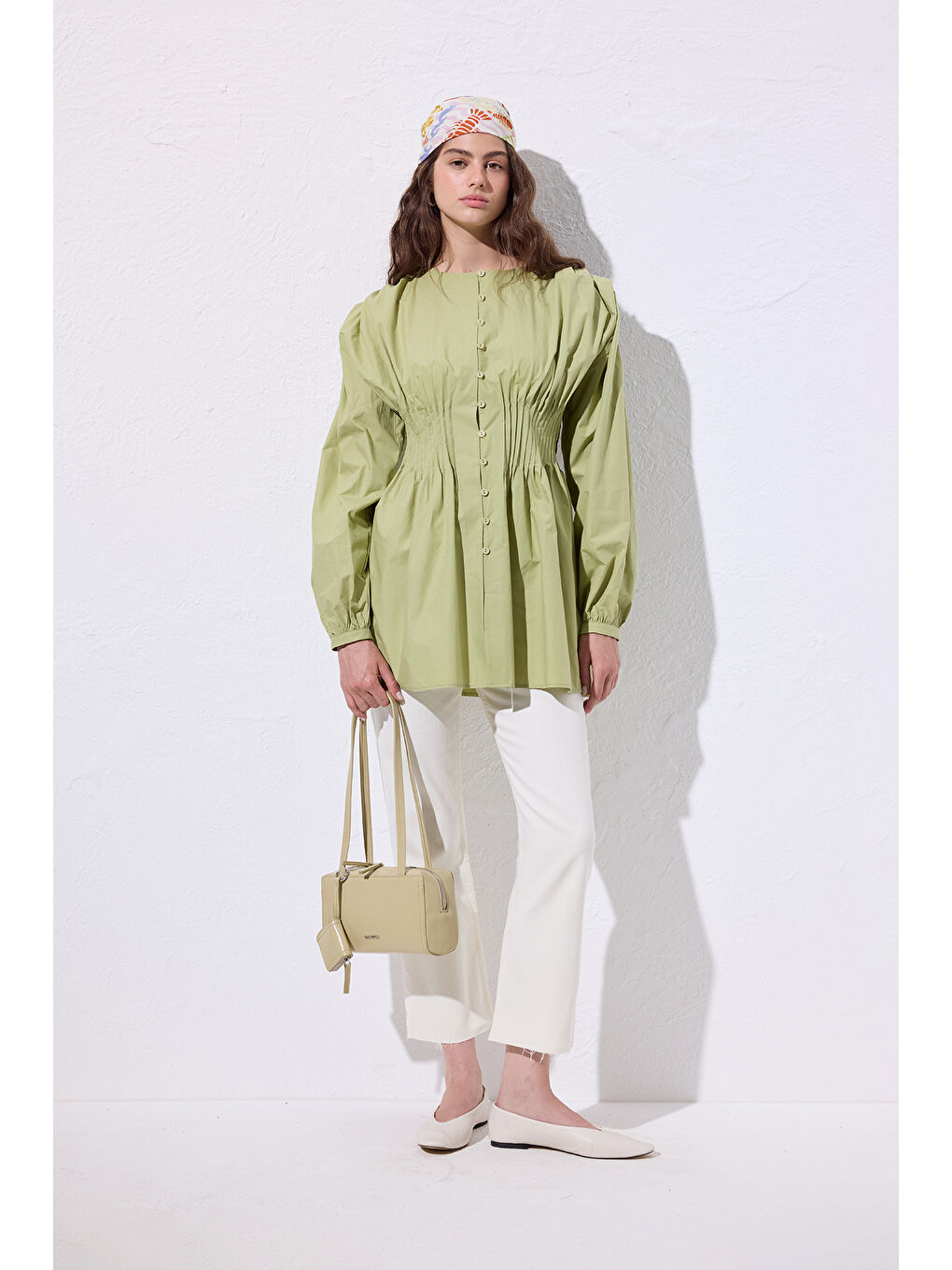 Beli Pile Detaylı Uzun Kol Bluz Yeşil-1