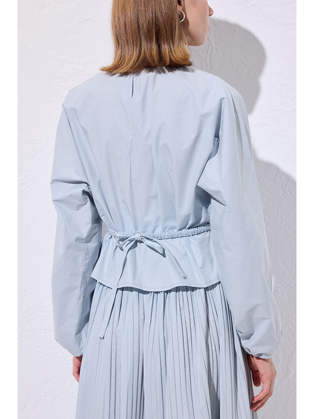 Bağlama Detaylı Kısa Bluz Mavi-5