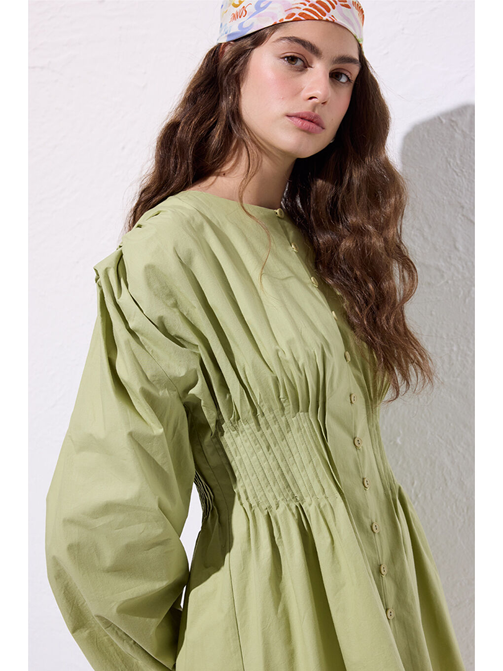 Beli Pile Detaylı Uzun Kol Bluz Yeşil-4