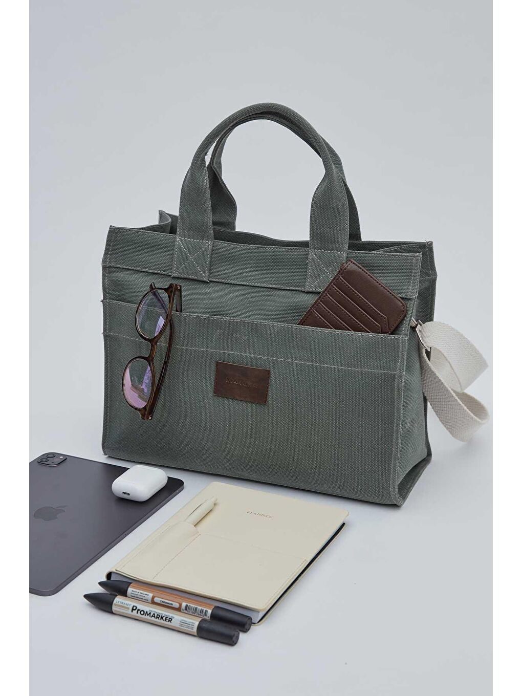 Yıkama Efektli Medium Kanvas Çanta Haki