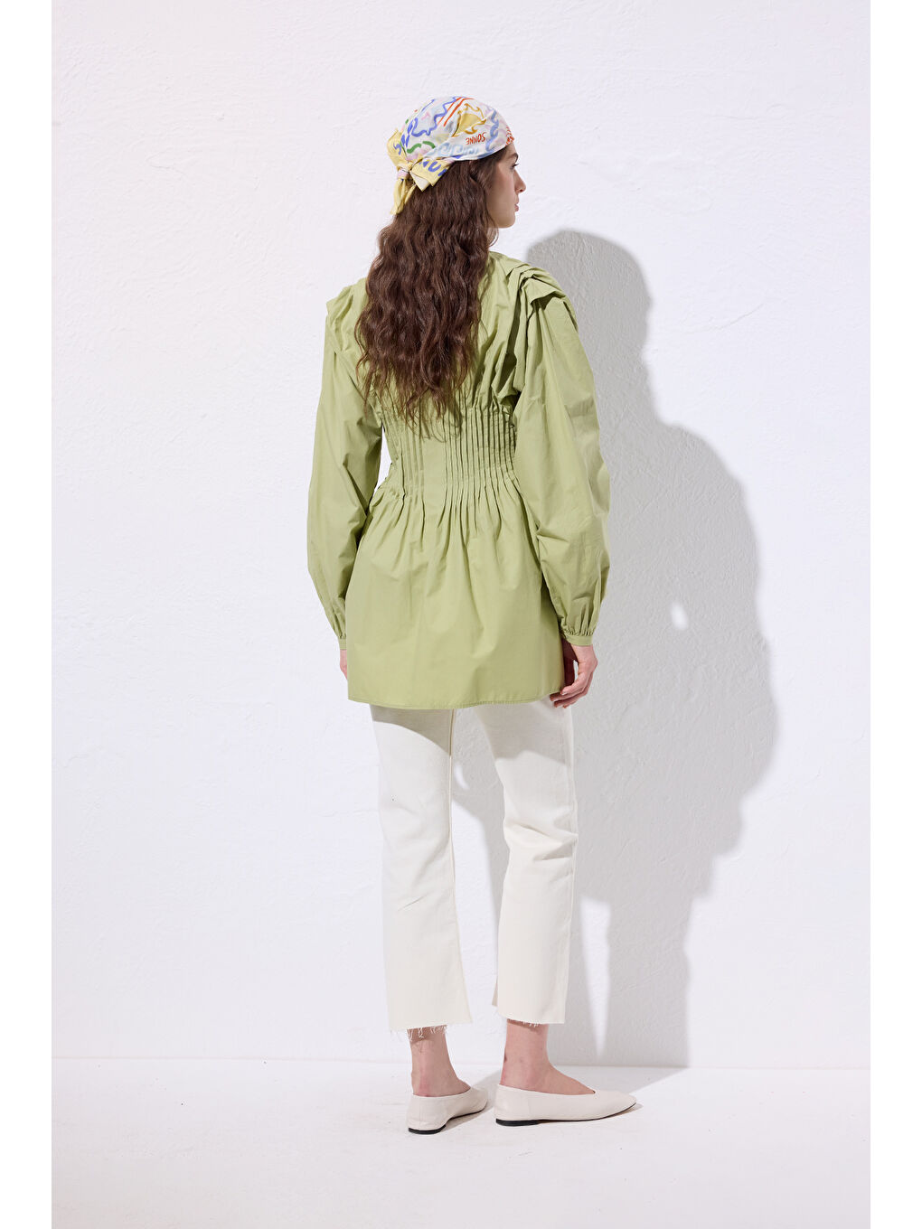 Beli Pile Detaylı Uzun Kol Bluz Yeşil-5