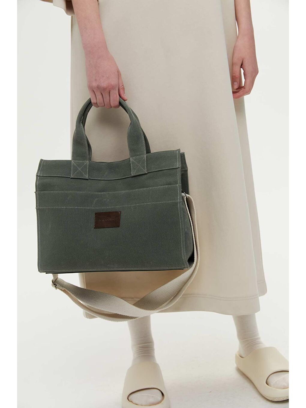 Yıkama Efektli Medium Kanvas Çanta Haki-3