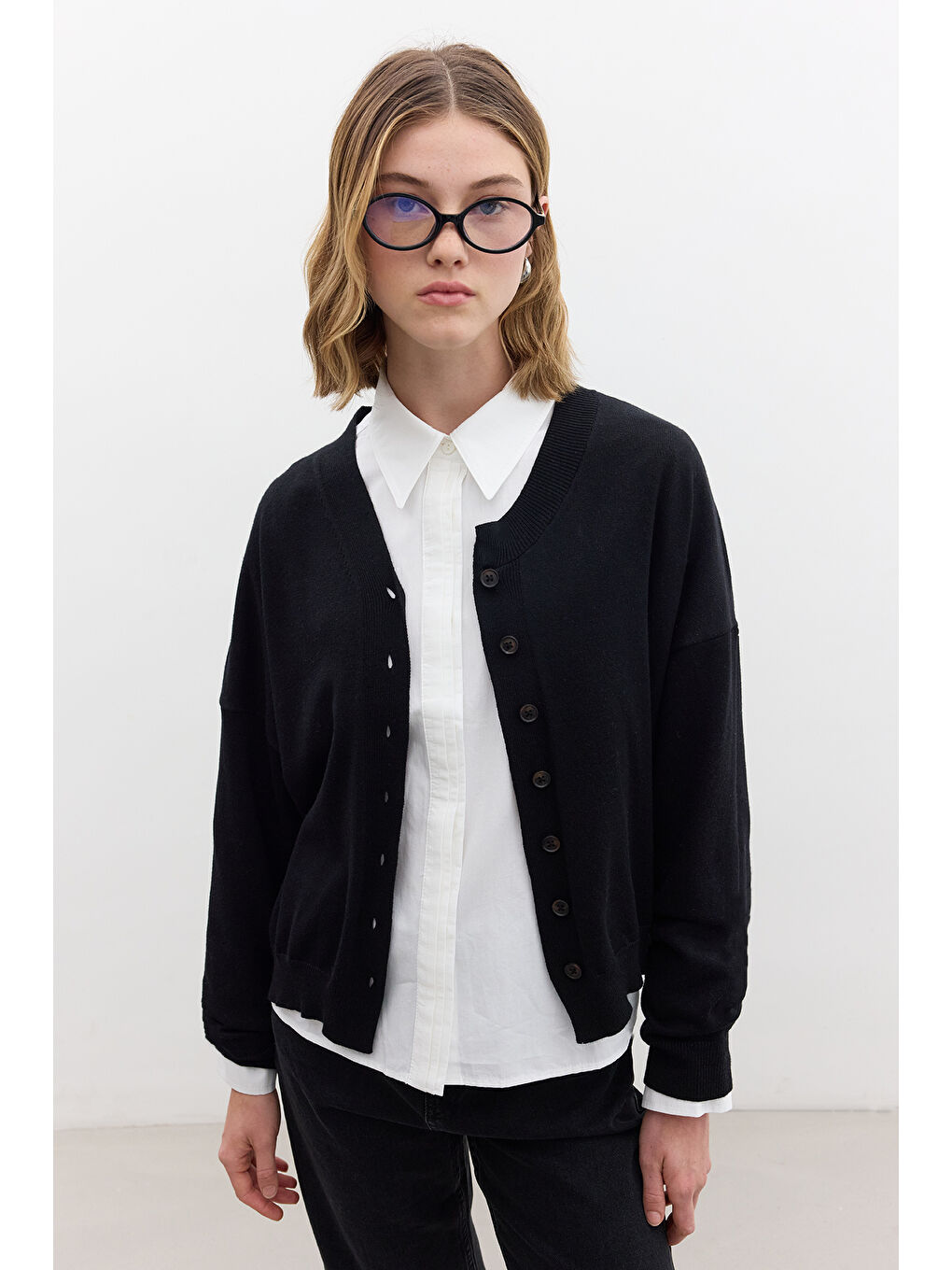 Yumuşak Dokulu Oversize Triko Hırka Siyah