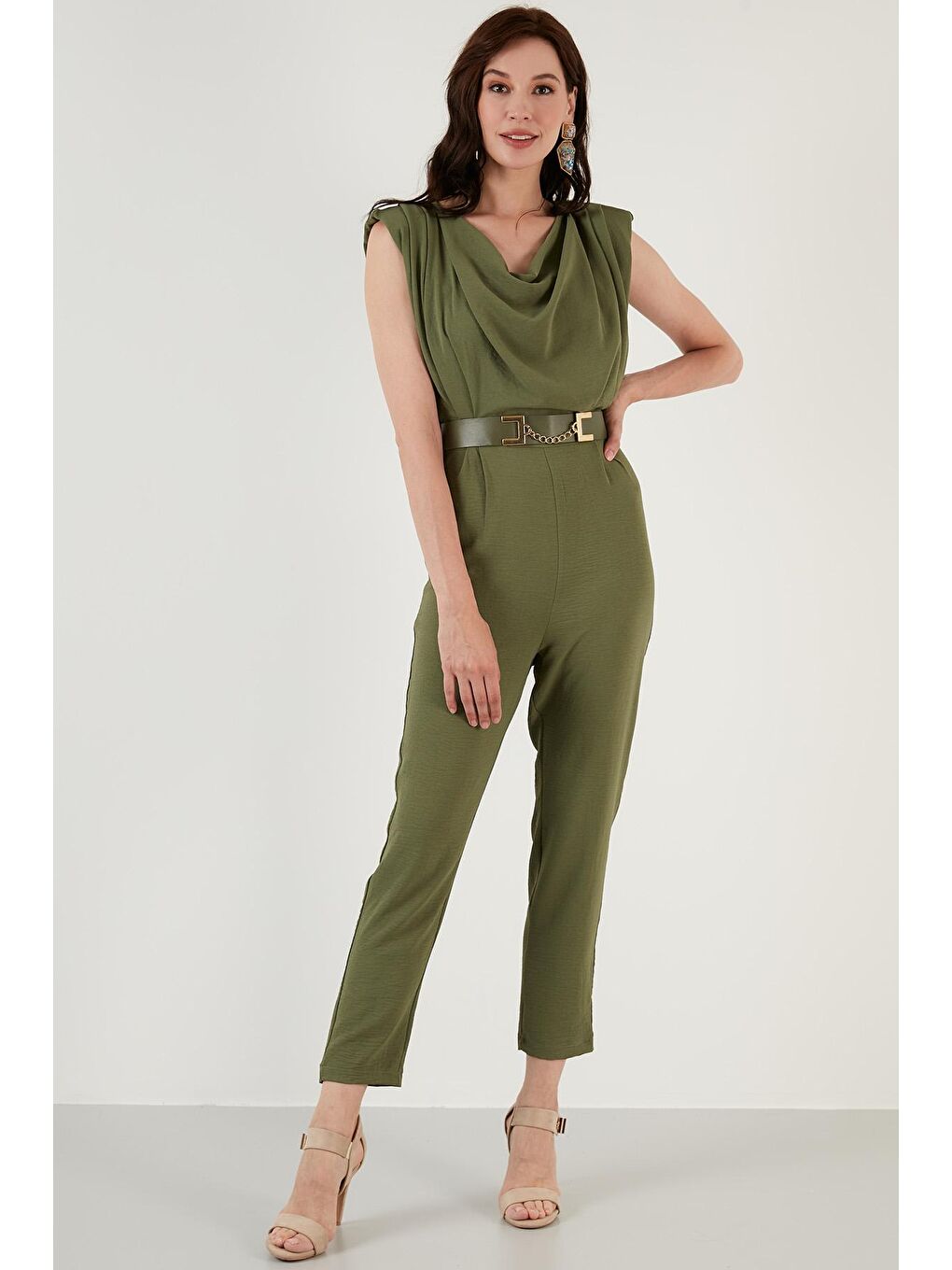 Haki Kemerli Degaje Yaka Kolsuz Tulum 6057081-1