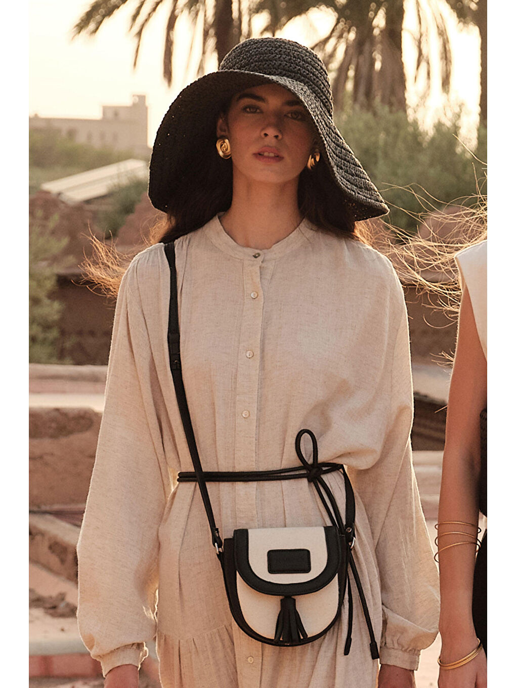 Naturel Kanvas Mini Kapaklı Çanta Siyah